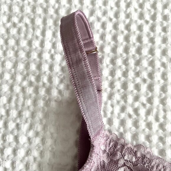 Savage x Fenty Lavender Lace Bra Coquette Romantic Wireless Size 3X - Picture 4 of 11